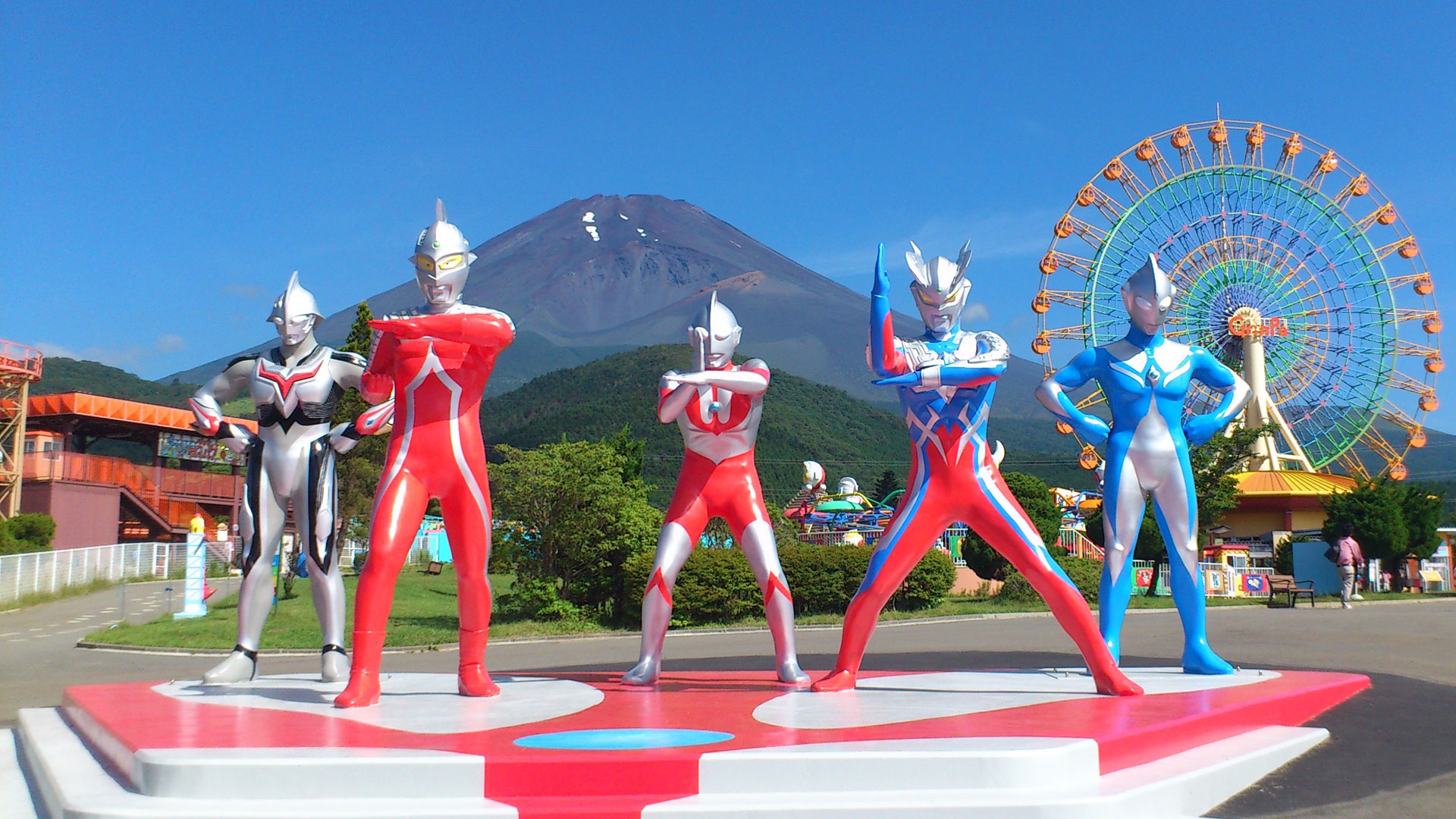 M78ウルトラマンパーク    (遊園地「ぐりんぱ」)